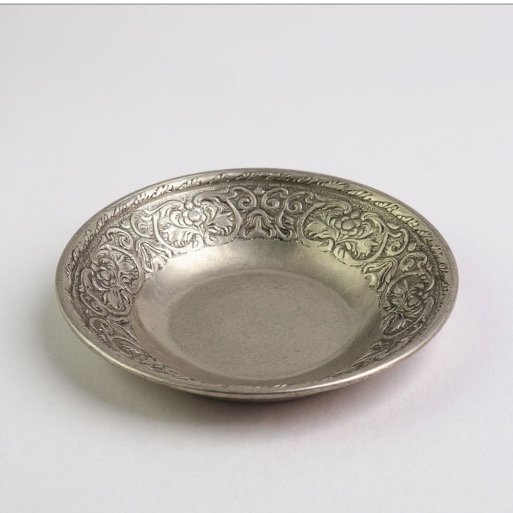 Wilton Armetale Pewter Floral Serveware Bowl